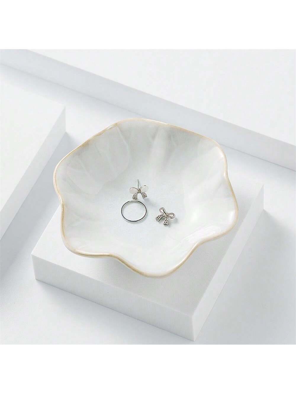 1 Stück keramisches, blütenför – Ceramic Trinket Dish Bewertung und Preis